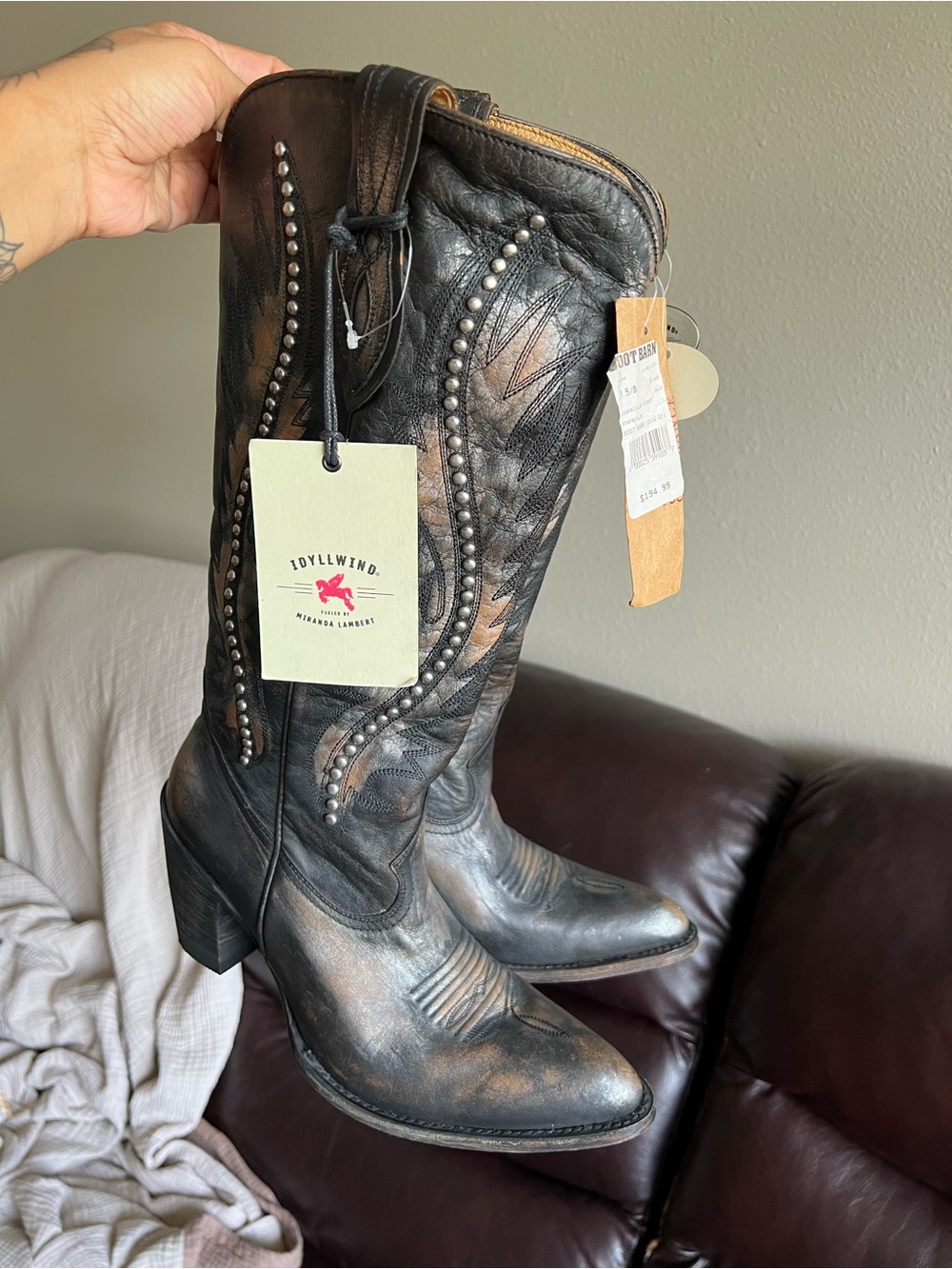 Idyllwind boots size 9.5